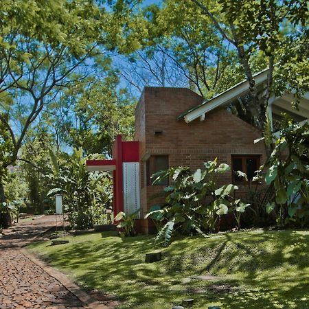 Raices Amambai Lodges Puerto Iguazu Exterior photo