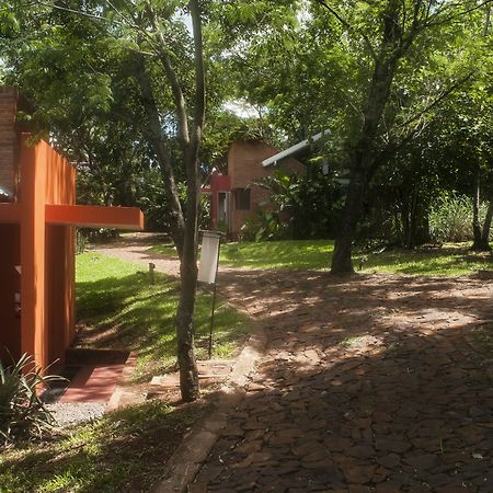 Raices Amambai Lodges Puerto Iguazu Exterior photo