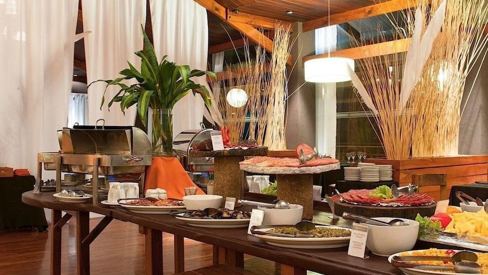 Raices Amambai Lodges Puerto Iguazu Exterior photo